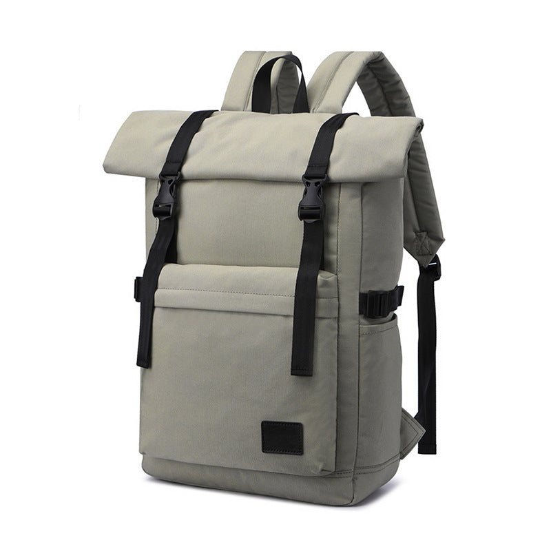 Sac à Dos Homme – Confort et Fonctionnalité pour le Quotidien et l’Aventure
Un sac à dos robuste et pratique pour les professionnels et aventuriers modernes
Un design polyvalent & une protection optimale
Optez pour ce sac à dos outdoor unisexe, conçu pour répondre aux exigences des trajets professionnels, des aventures en plein air et des déplacements quotidiens. Son design épuré et minimaliste en couleur unie assure une touche moderne et élégante, tandis que sa structure intermédiaire.