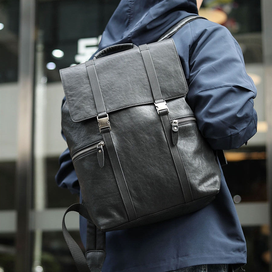 Sac à Dos en Cuir Authentique – Un Accessoire Sophistiqué et Fonctionnel