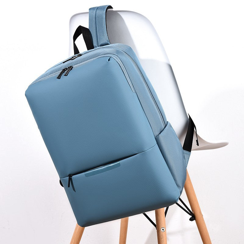 Sac à Dos Professionnel Imperméable – Élégance et Fonctionnalité
Un compagnon idéal pour les professionnels et les voyageurs modernes