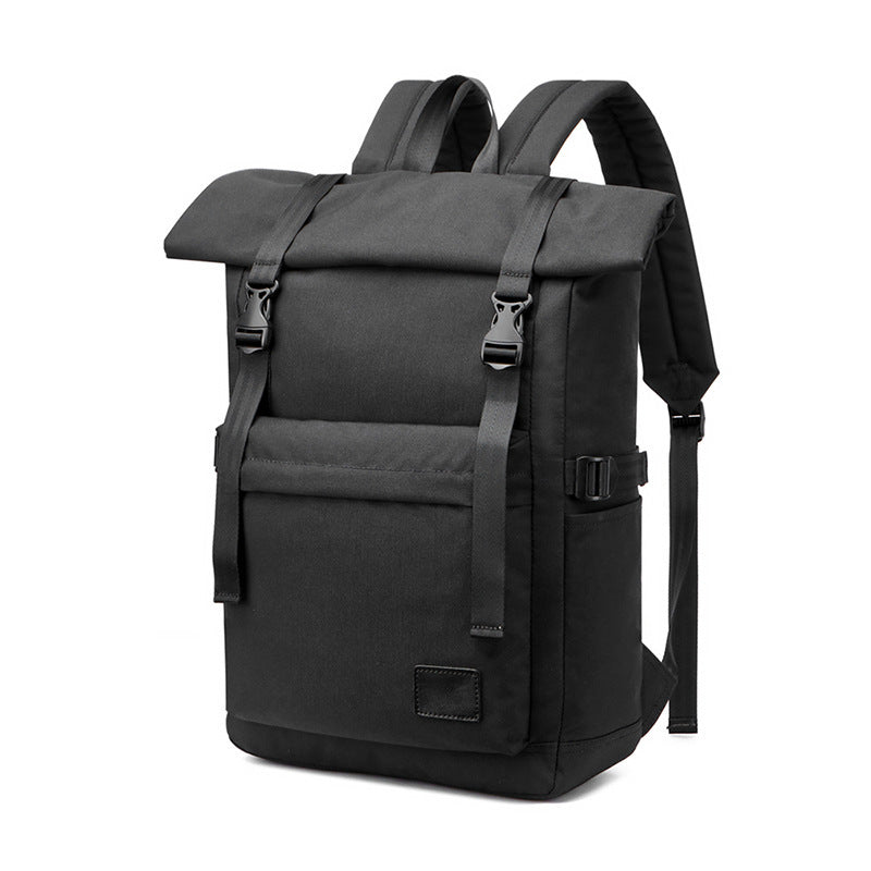 Sac à Dos Homme – Confort et Fonctionnalité pour le Quotidien et l’Aventure
Un sac à dos robuste et pratique pour les professionnels et aventuriers modernes
Un design polyvalent & une protection optimale
Optez pour ce sac à dos outdoor unisexe, conçu pour répondre aux exigences des trajets professionnels, des aventures en plein air et des déplacements quotidiens. Son design épuré et minimaliste en couleur unie assure une touche moderne et élégante, tandis que sa structure intermédiaire.