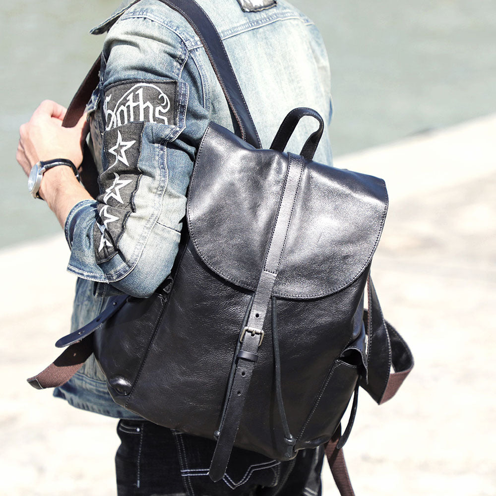 Sac à Dos Haut de Gamme en Cuir – Design Unisexe &amp; Fonctionnalité Optimale
Un sac élégant et robuste, conçu pour un usage quotidien